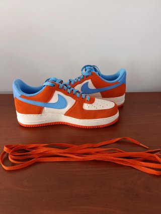 Nike Air Force 1 Low 07' LV8 Naranja y Azul