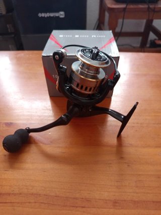 Carrete de pesca spinning 3000