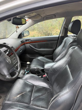 Toyota Avensis 2005