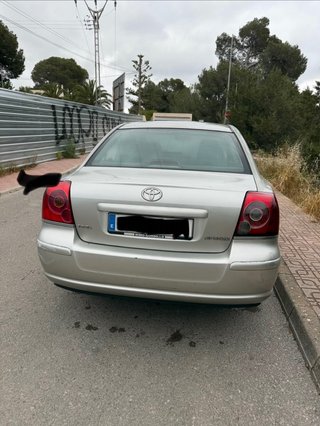 Toyota Avensis 2005