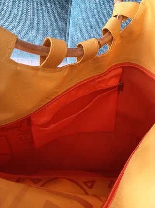 Bolso de playa con aros de bambú