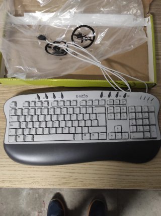 Teclado Blizzo Multimedia