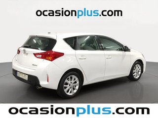 Toyota Auris 130 Active 97 kW (132 CV)