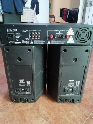 Amplificador SPL 700 con altavoces