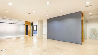 Oficina en alquiler en Vila de Gràcia en Barcelona