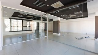 Oficina en alquiler en La Maternitat i Sant Ramon en Barcelona