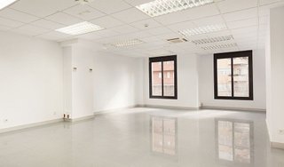 Oficina en alquiler en La Maternitat i Sant Ramon en Barcelona