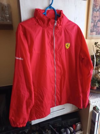 Cortavientos chubasquero Ferrari Rojo