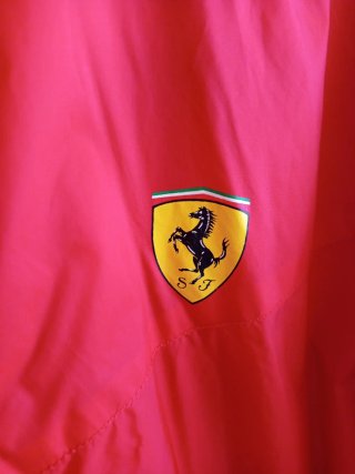 Cortavientos chubasquero Ferrari Rojo