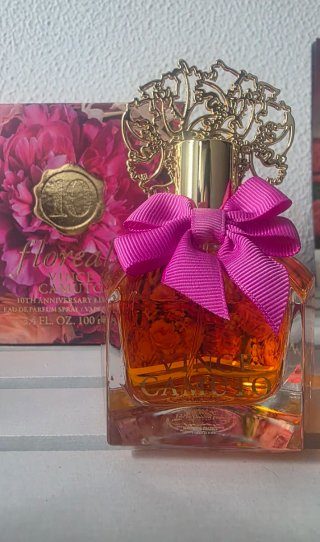 Floreale Vince Camuto