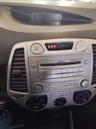 Hyundai i20 2011