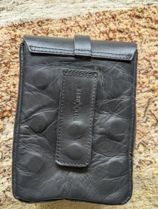 Bolsa de tanque de cuero negra