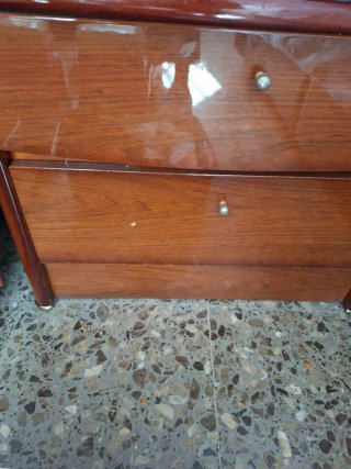 Mesillas de noche de madera