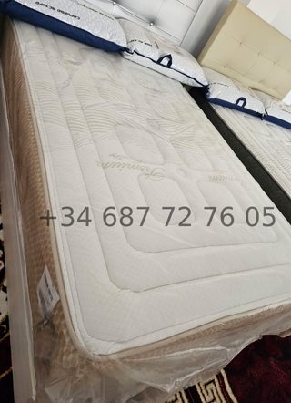 Canapé y colchón matrimonial de oferta