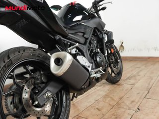 YAMAHA MT 03