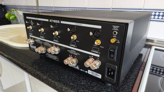 Amplificador ATI AT 1825