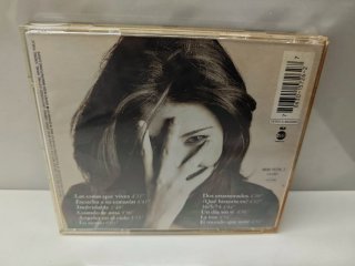 Lote CDs y vinilo Gurú josh, Laura Pausini, último
