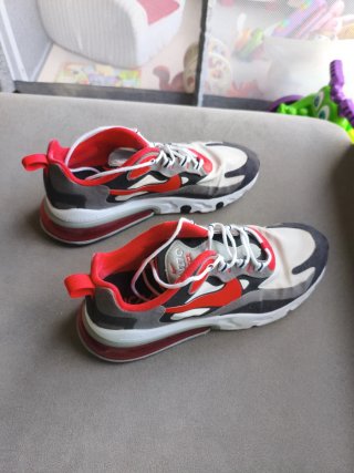 Nike Air Max React Talla 43