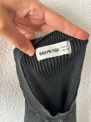 Top corto gris de canalé de Brownie
