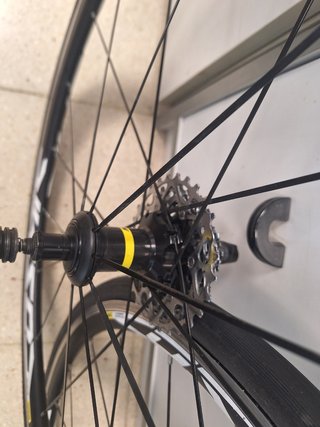 Ruedas Mavic Cosmic UST SIN CASETE