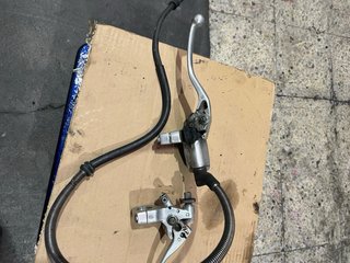Despiece Honda Shadow - Manetas Freno y Embrague