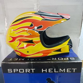 Casco Integral.