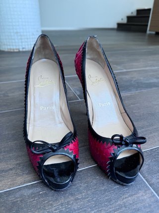 Zapatos Christian Louboutin Peep Toe Rojos