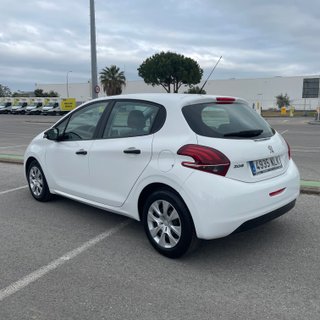 Peugeot 208 2018