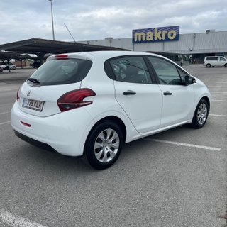 Peugeot 208 2018