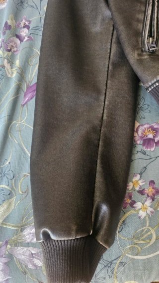 Bomber Zara polipiel efecto desgastado