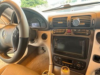 Mercedes-Benz C270 2003