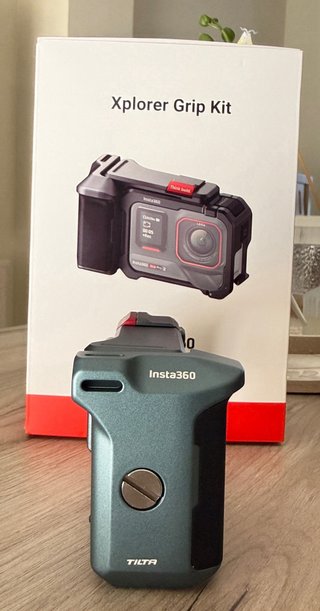 Insta360 Xplorer Grip Kit