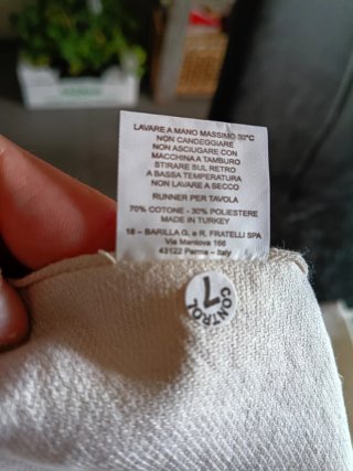 Runner da tavola in tessuto beige