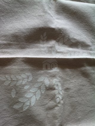 Runner da tavola in tessuto beige