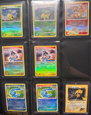 Álbum de Cartas Pokémon en Español
