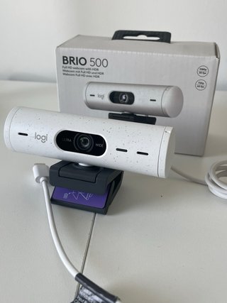 Logitech Brio 500 Webcam Crema