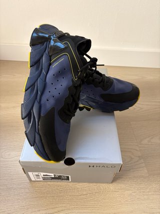 Zapatillas Under Armour Azul y Amarillo