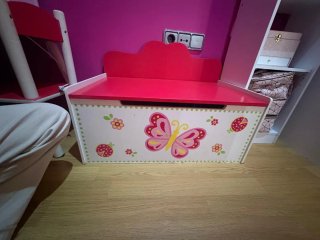 Baúl de madera infantil