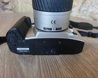 Cámara analógica Minolta Dynax 404si