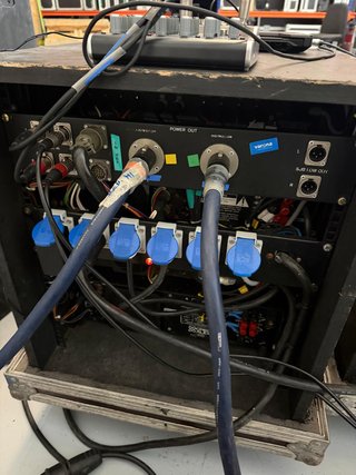 Equipo de sonido con subgrave y etapa