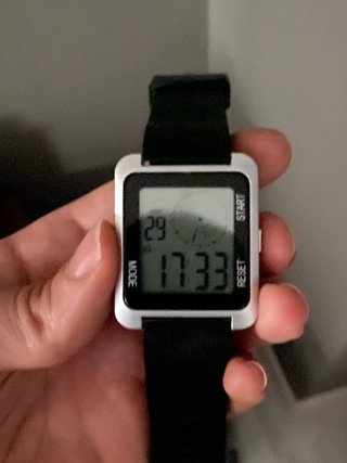 Orologio Digitale Argento e Nero
