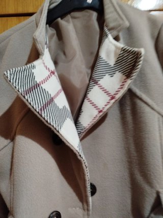 Chaqueta gabardina niña beige
