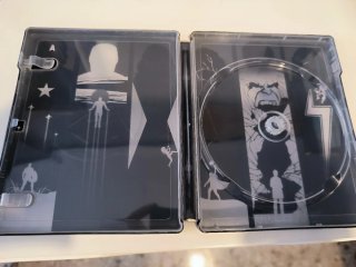 Steelbook Marvel Avengers de la edición Xbox One