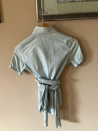 Blusa bordada con lentejuelas y banda