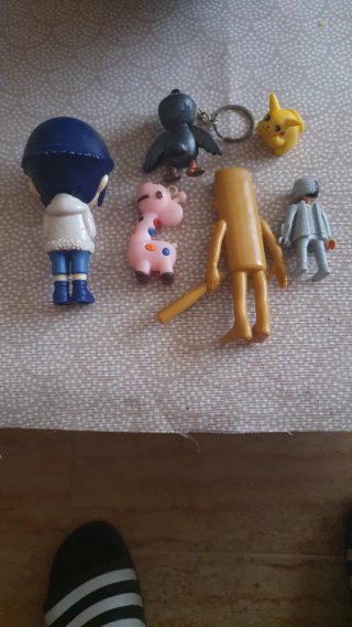 Lote de 6 figuras coleccionables