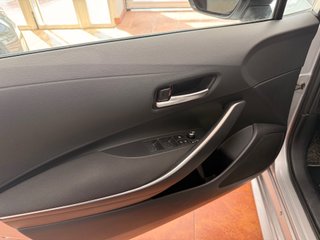 Toyota Corolla 1.8 125H ACTIVE TECH E-CVT