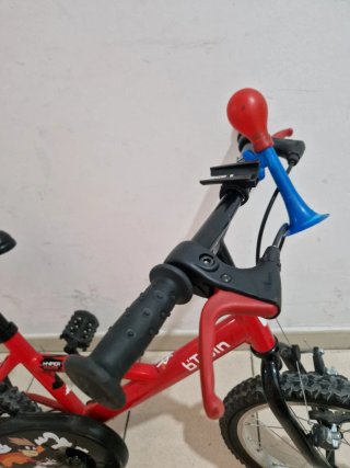 Bicicleta infantil Btwin roja