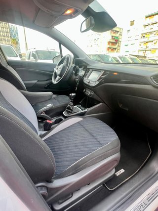 Opel Crossland X 2019