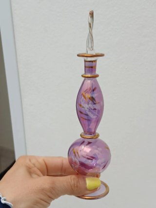 Boccetta in vetro soffiato viola