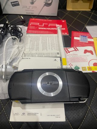 Consola Sony PSP Value Pack Negra